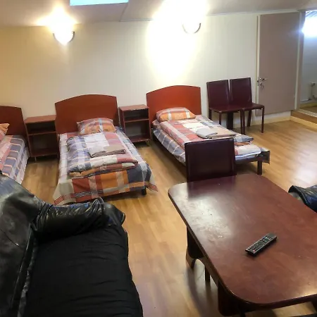 Sabina Hotel 2*